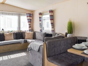 Open plan living space | Cara, Morecambe
