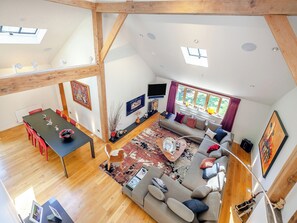 Open plan living space | Terrible Down Barn, Shortgate, Lewes