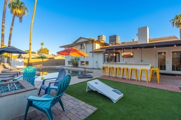 Heated Pool, Hot Tub, Theme Room, Games, Huge Yard, Fire Pit & Grill, N Old Town rental in Scottsdale