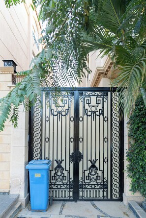 Entrada de la propiedad