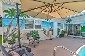 Enjoy the Florida weather-pull up a lounger by the pool and bring a good book