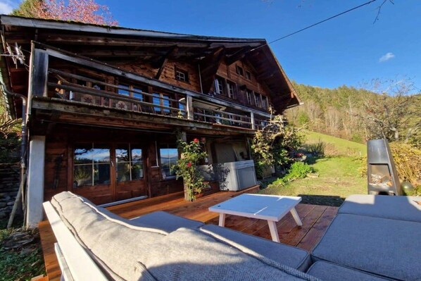 Extérieur maison de vacances [été]