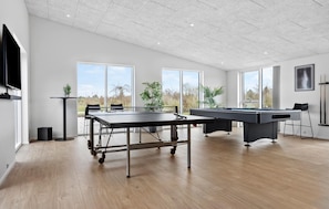 Spielezimmer