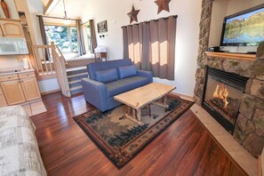 Suite with Gas Fireplace