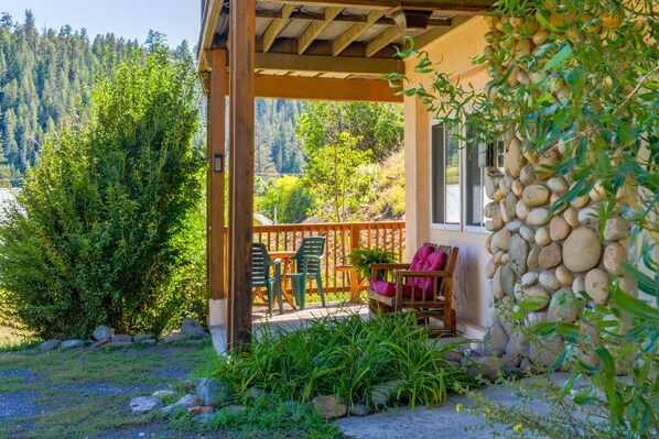 Stunning Views with a covered patio to enjoy