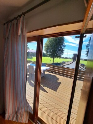 Ferienwohnung 1-2 Personen, 90 m²-Blick vom Wohnzimmer