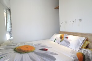 Bedroom with a double bed