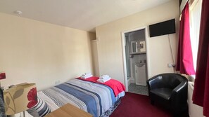Room 8 b (1)