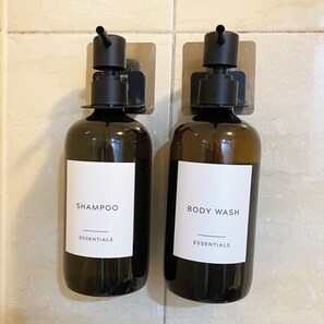 Bathroom amenities