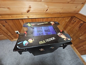 Spielezimmer