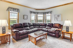 Living Room | 1st Floor | Smart TV | Piano | Central Heating & A/C | Free WiFi
