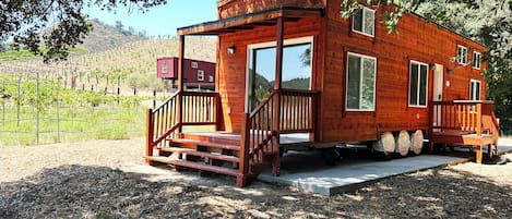 Exterior end with a deck