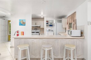 kitchen bar
