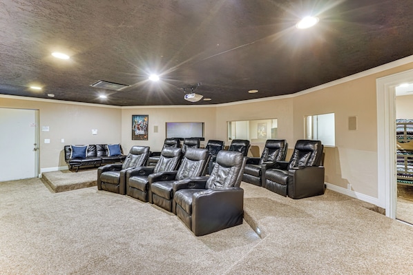 Draper Vacation Rental | 9BR | 8BA (6 Full + 2 Half) | Steps Required
