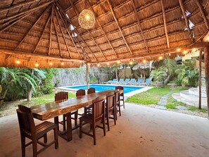 Outdoor dining
