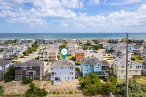 SV08: Family Ties | Rear Exterior Aerial