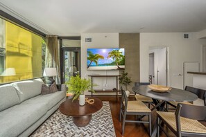 Cozy living room with a 55" Roku TV for your enjoyment.