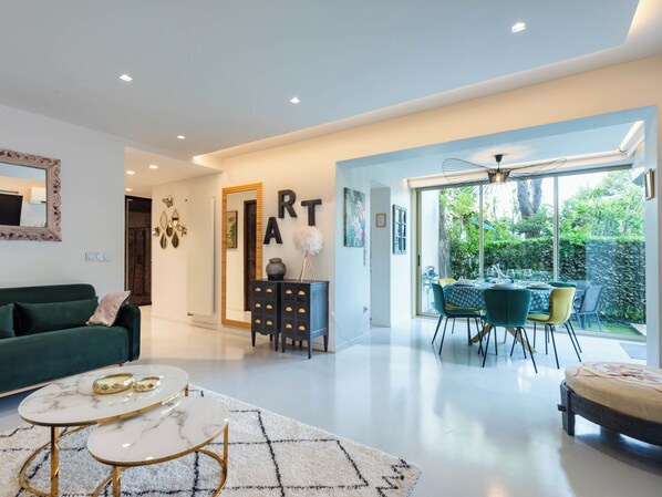 Living area