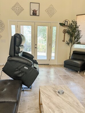 **Comfortable lift chair**
