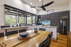 Kitchen/Dining Area