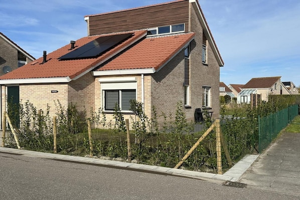 Extérieur maison de vacances [été]