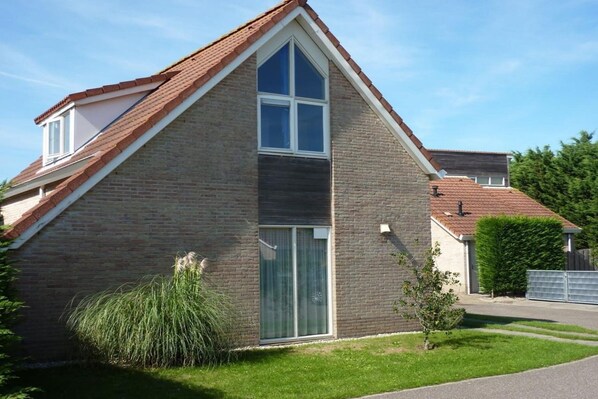 Holiday Home Exterior [summer]