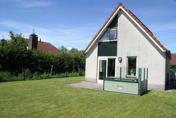 Holiday Home Exterior [summer]
