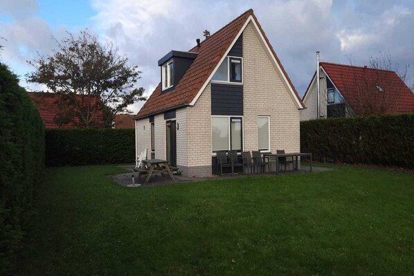 Holiday Home Exterior [summer]