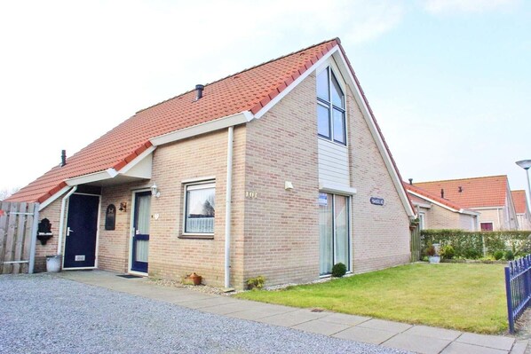 Holiday Home Exterior [summer]