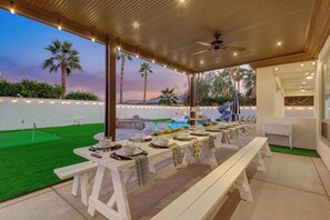Outdoor dining