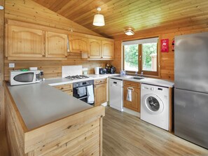 Kitchen | Lomond View Lodge, Rowardennan