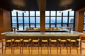 Bar (in der Unterkunft)