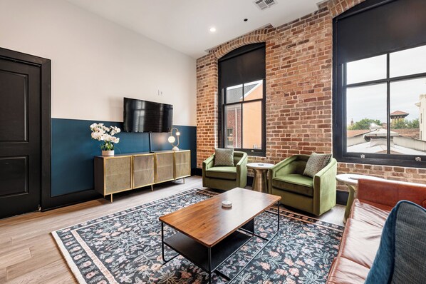 Queen size sleeper sofa included.