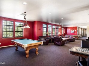 Full access to Club House!