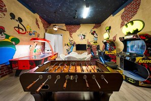 Spielezimmer
