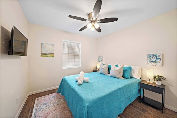 "Unwind in style in this beautifully appointed bedroom, designed for maximum comfort and relaxation. Featuring plush bedding and stylish decor, this tranquil space ensures a restful night's sleep. With modern amenities including air conditioning and heating, you’ll enjoy a cozy retreat after a day exploring the nearby El Jardin Beach. Experience serene comfort and sophisticated design in this ...
