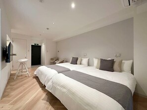 2 double beds