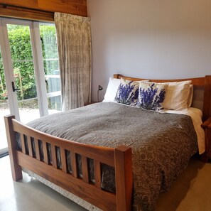 Bedroom 2 Pic 1