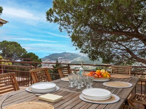 Table, Tableware, Furniture, Property, Sky, Cloud, Chair, Tree, Outdoor Furniture, Interior Design