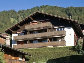 Plant, Sky, Building, Window, Tree, Wood, House, Slope, Cottage, Landscape