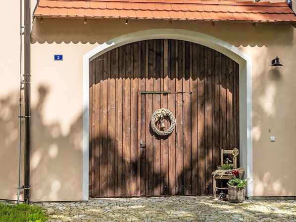 Property, Door, Building, Wood, Wall, Home Door, Rural Area, House, Facade