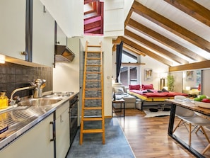 Cabinetry, Sinken, Holz, Interior Design, Die Architektur, Flooring, Fussboden, Countertop, Küche, Grundeigentum