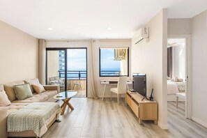 Living Room with Dedicated Working Area, Dining Area, Seating Area, Apple TV & Sonos Sound System