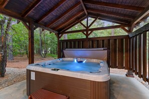 Hot tub
