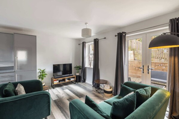 Shipwright Lodge, Whitby - Host & Stay