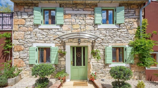 The main picture of Casa Dvi Mendule