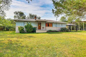 Property Exterior | Single-Story Home | Private Yard