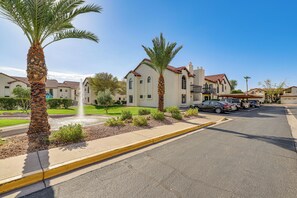Condo Exterior | Self Check-In | 5 Mi to TPC Champions Course
