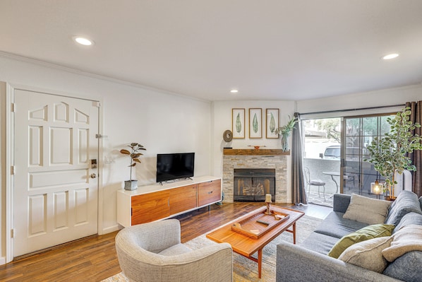 Scottsdale Vacation Rental | 2BR | 2BA | 1,100 Sq Ft | Step-Free Access