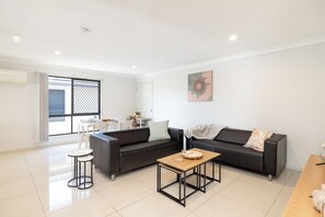 Private Living Room